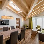 A Casa Saphir Appartement-hotel Апартаменти