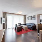 Апартаменти A Casa Saphir Appartement-hotel *