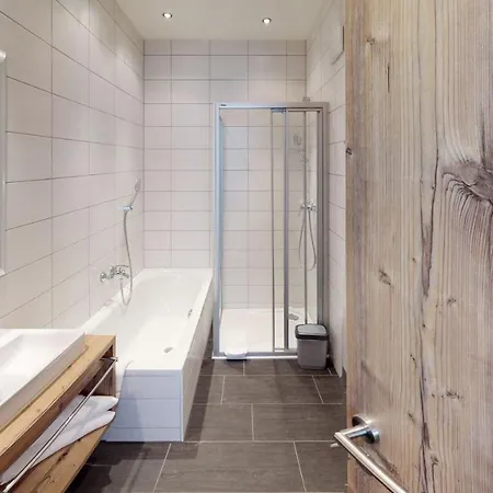 A Casa Saphir Appartement-hotel זולדן