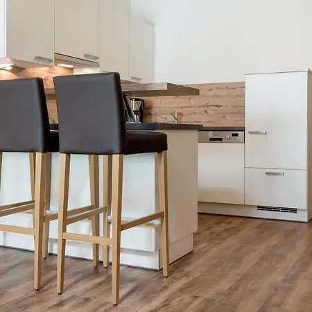 A Casa Saphir Appartement-hotel זולדן