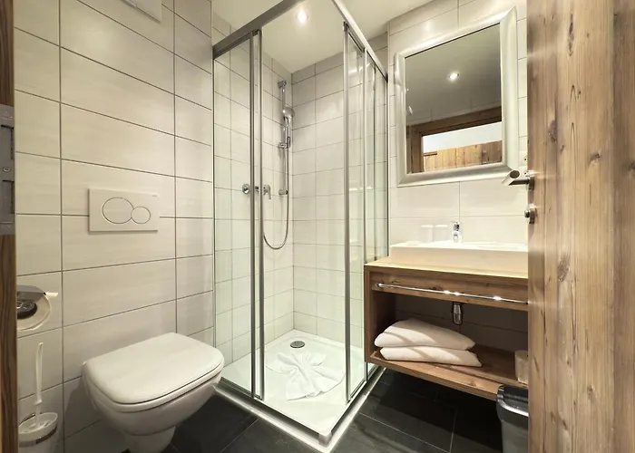 Апартаменти A Casa Saphir Appartement-hotel *