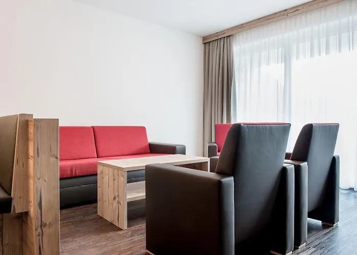 Апартаменти A Casa Saphir Appartement-hotel *